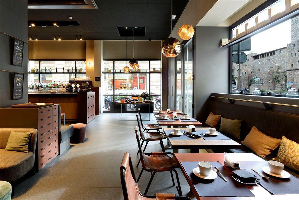 Grand Hotel Central, Small Luxury Hotels Barcellona Ristorante foto Interior of a restaurant
