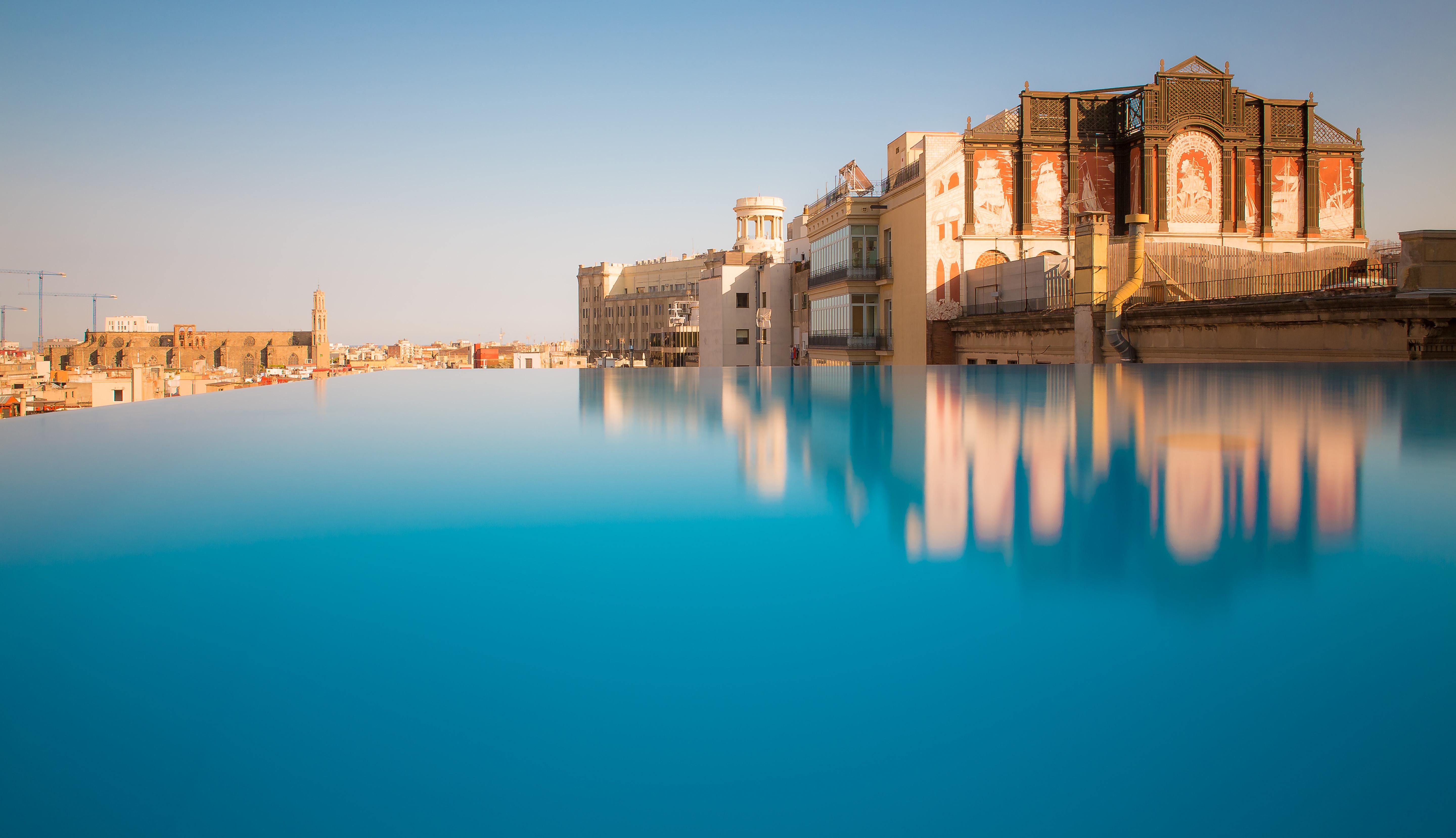 Grand Hotel Central, Small Luxury Hotels Barcellona Esterno foto The pool at the Westin Excelsior