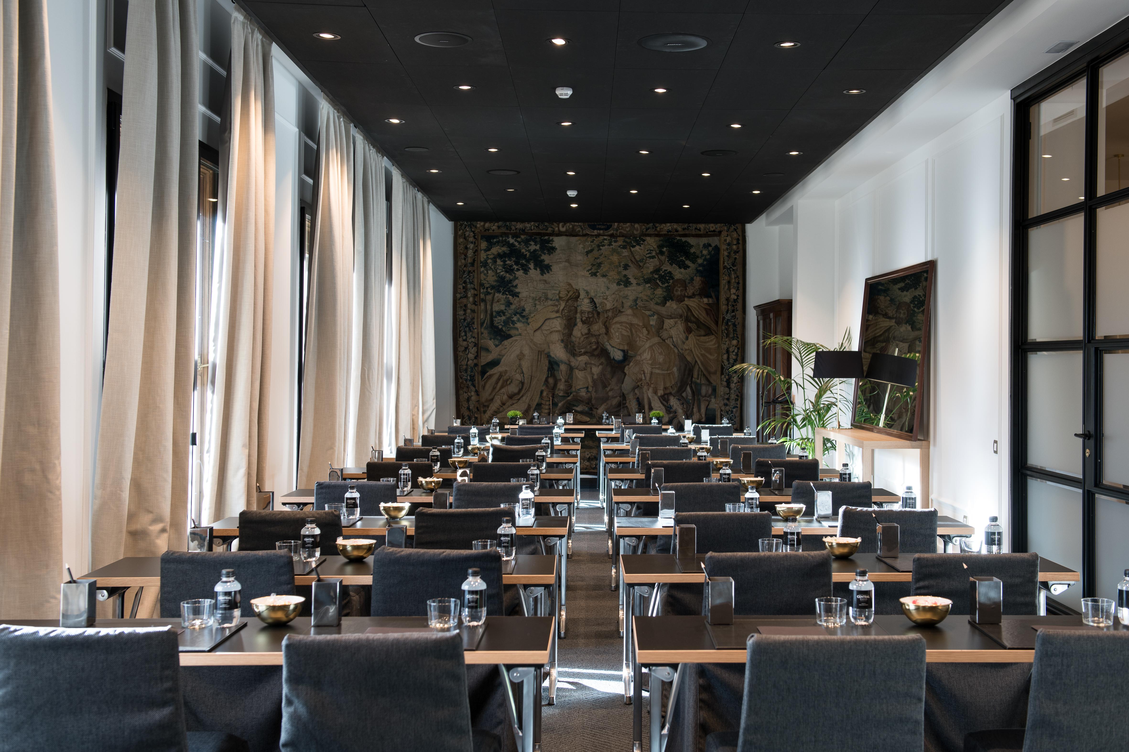 Grand Hotel Central, Small Luxury Hotels Barcellona Esterno foto The conference room