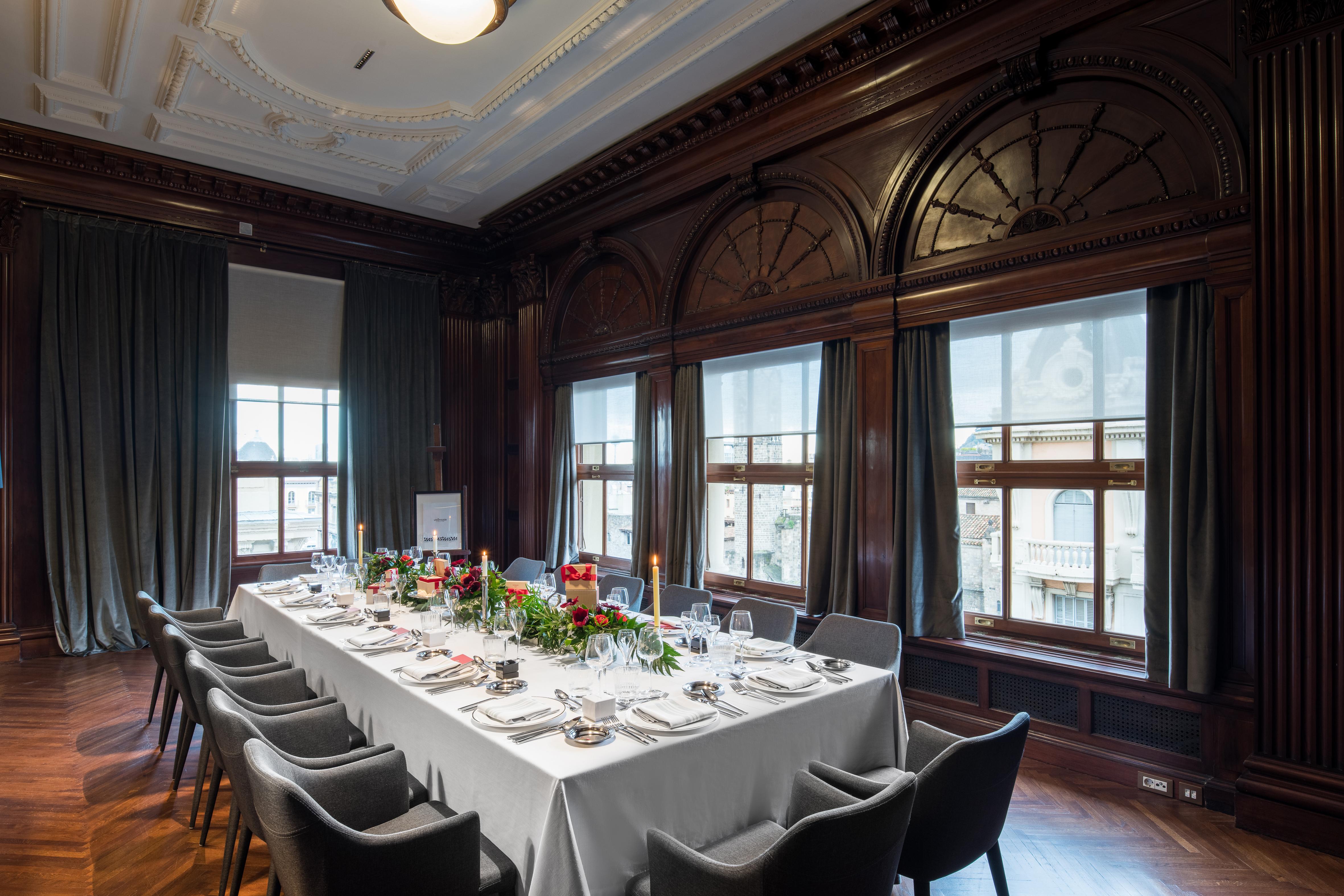Grand Hotel Central, Small Luxury Hotels Barcellona Esterno foto The Long Room