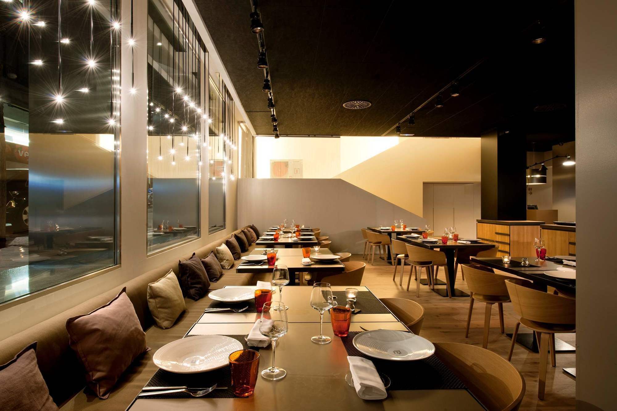 Grand Hotel Central, Small Luxury Hotels Barcellona Ristorante foto Interior of the restaurant